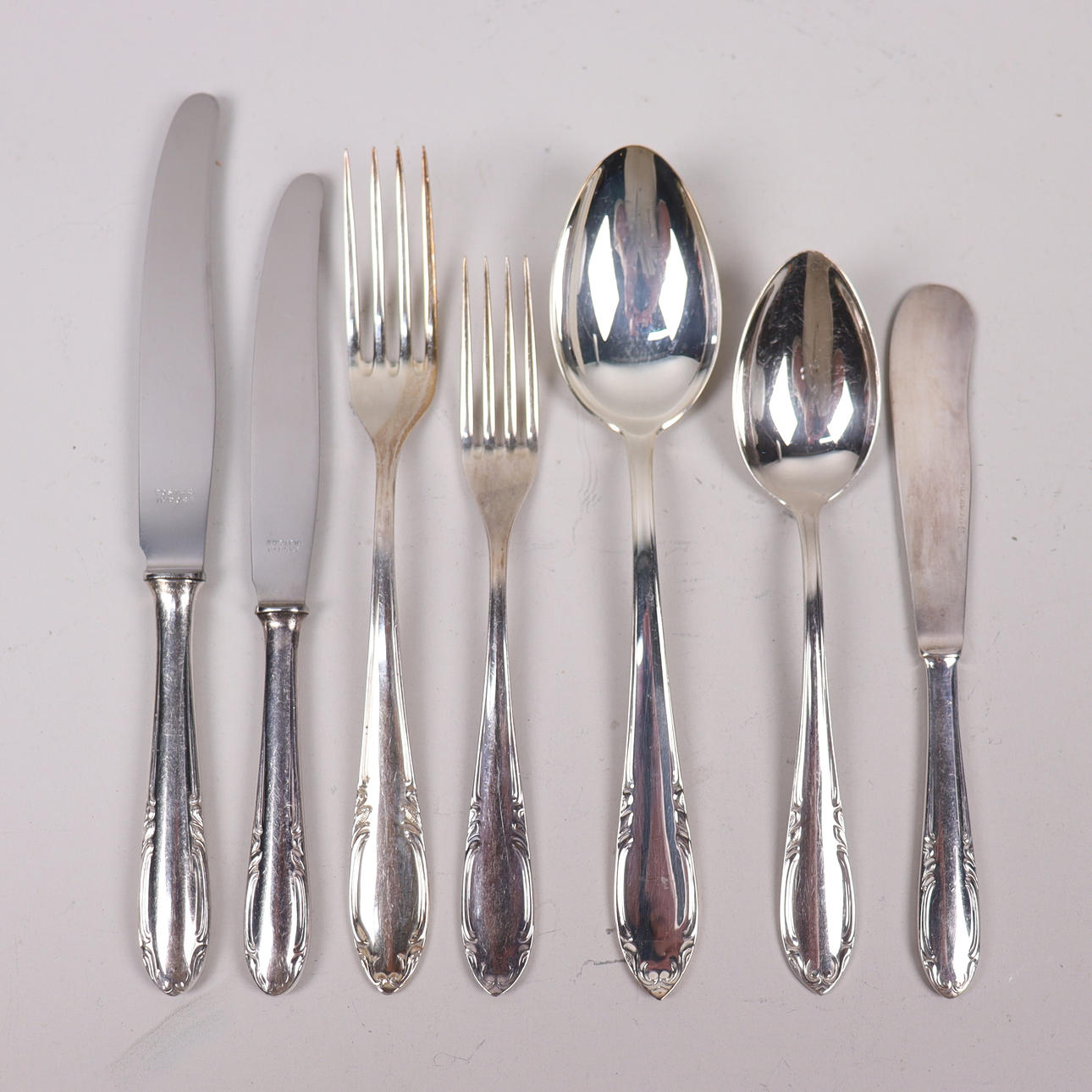 BESTICK, 77 delar, "Slottsbarock", nysilver.