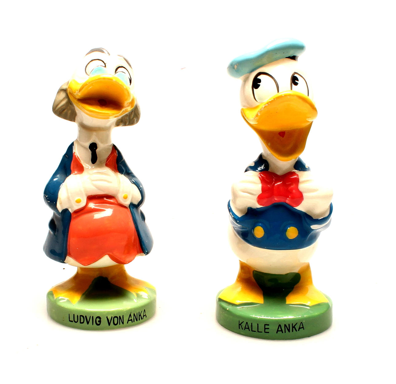 FIGURINER, 2 st, porslin, Kalle Anka och Ludvig von Anka, Walt Disney, 1900-tal.
