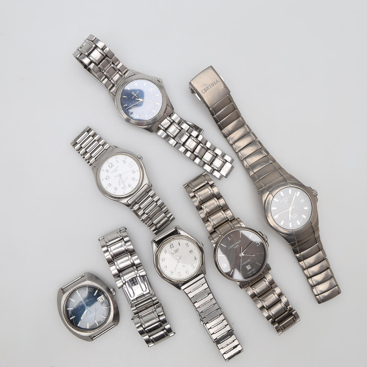 WRISTWATCHES 6 pieces, quartz.
