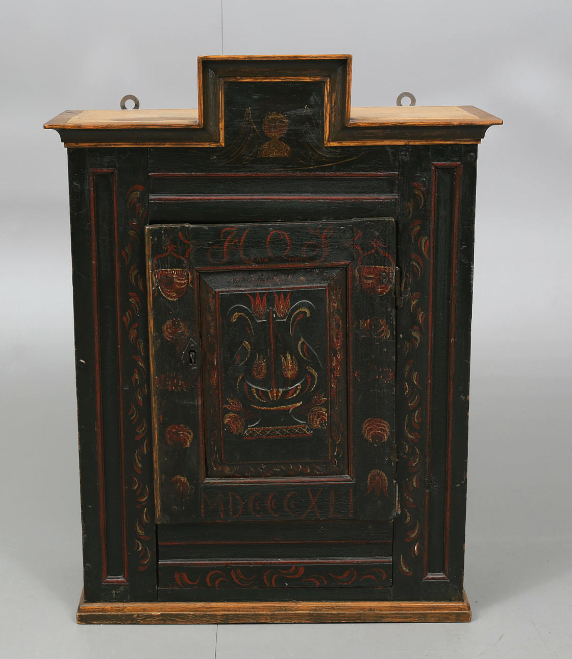 ÄNGLASKÅP, allmoge, monogramsignerad, daterad 1841.