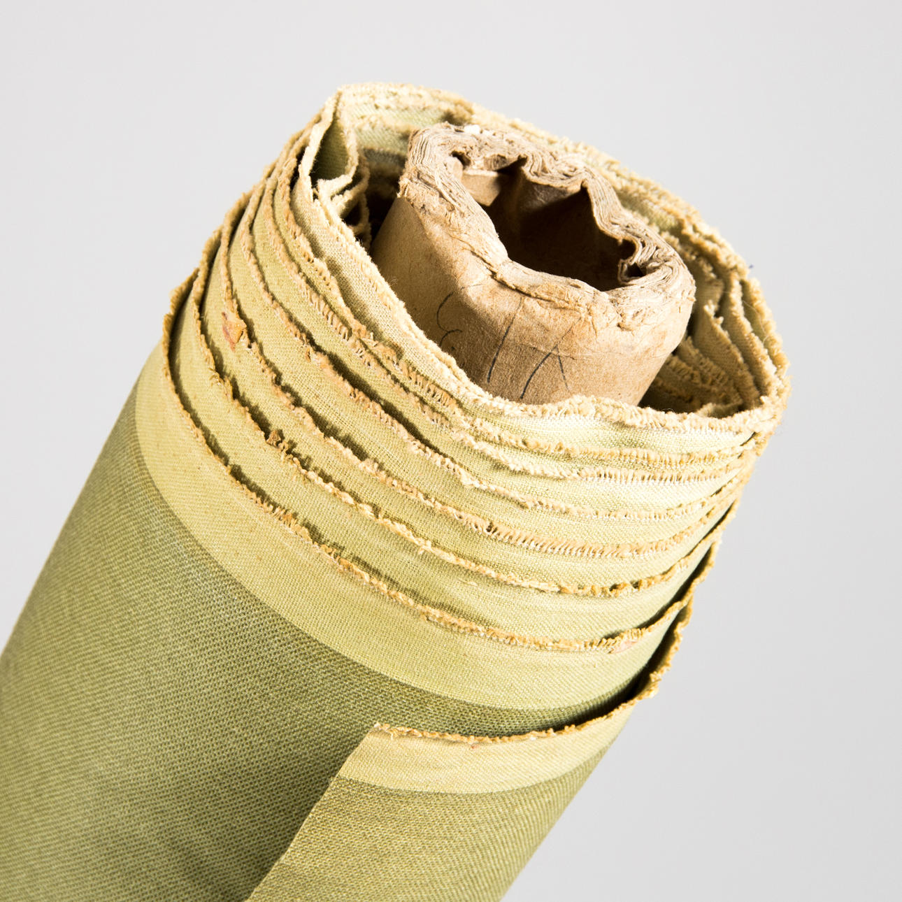 MÖBELTYG, 1 rulle, grön plysch.