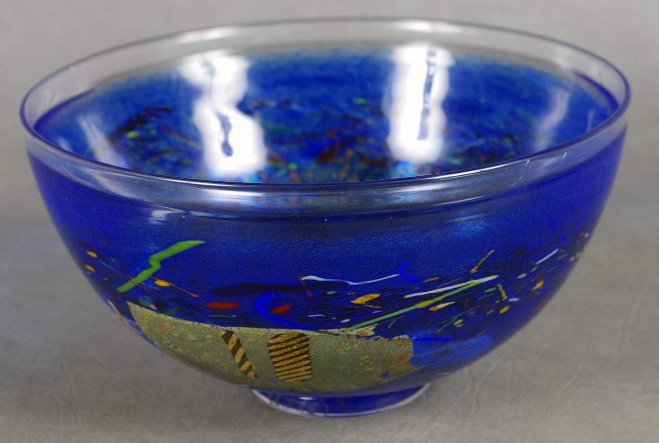 GLASSKÅL, Bertil Vallien, Kosta Boda.