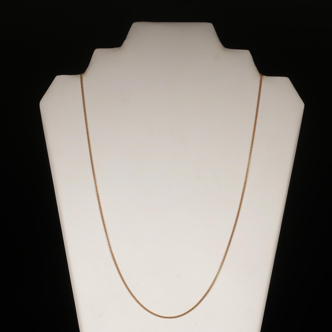 NECKLACE, curb chain, 18K gold.