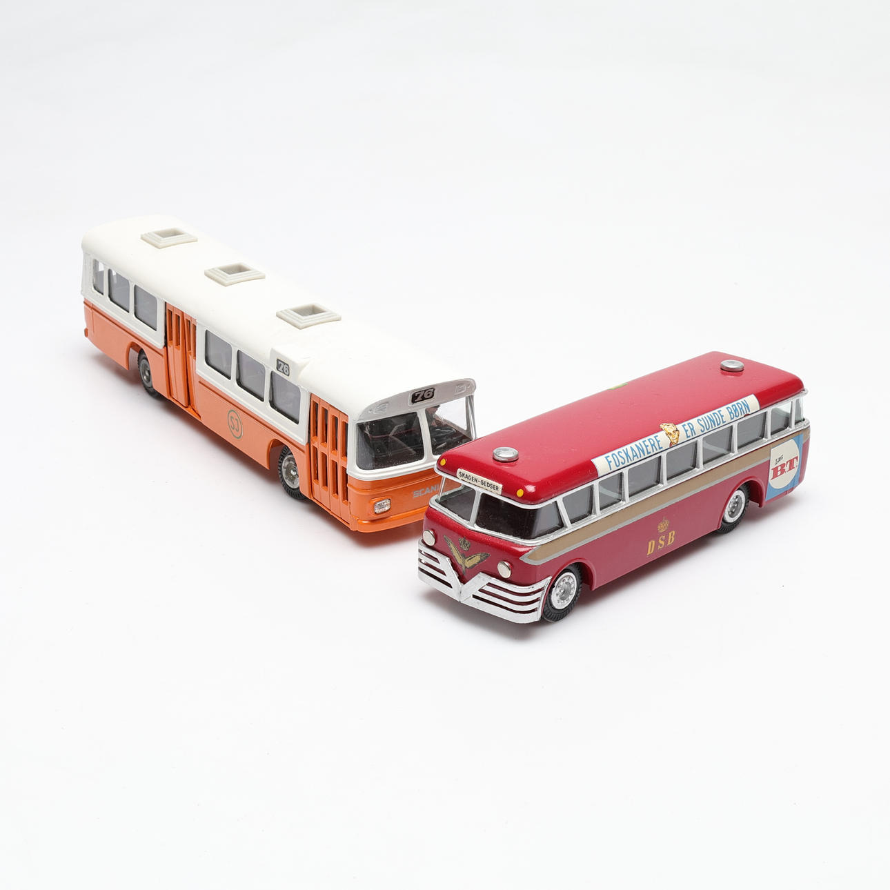 BUSES, 2 pcs, Tekno, Holland and Denmark.