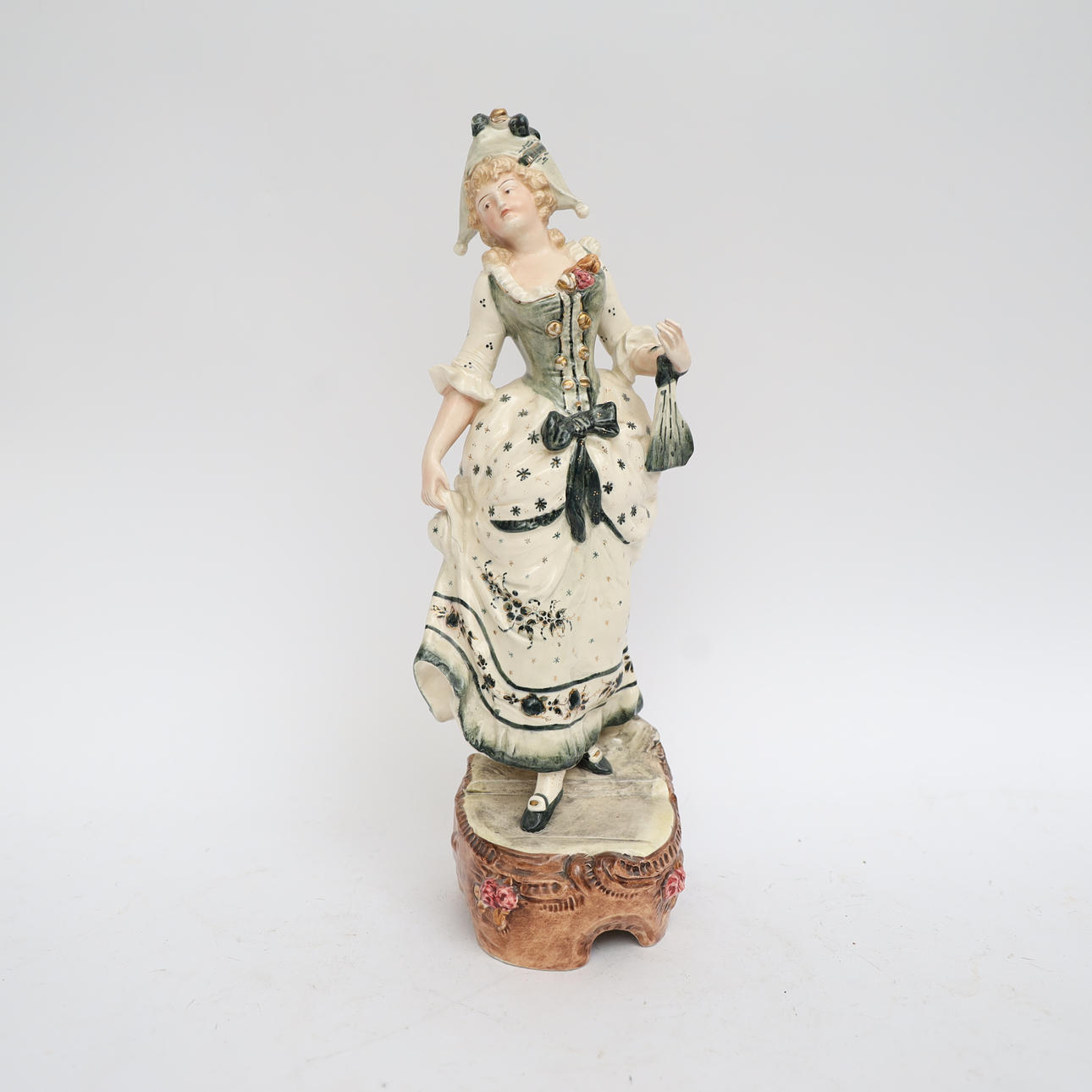 FIGURIN, troligen italien, föreställande kvinna.