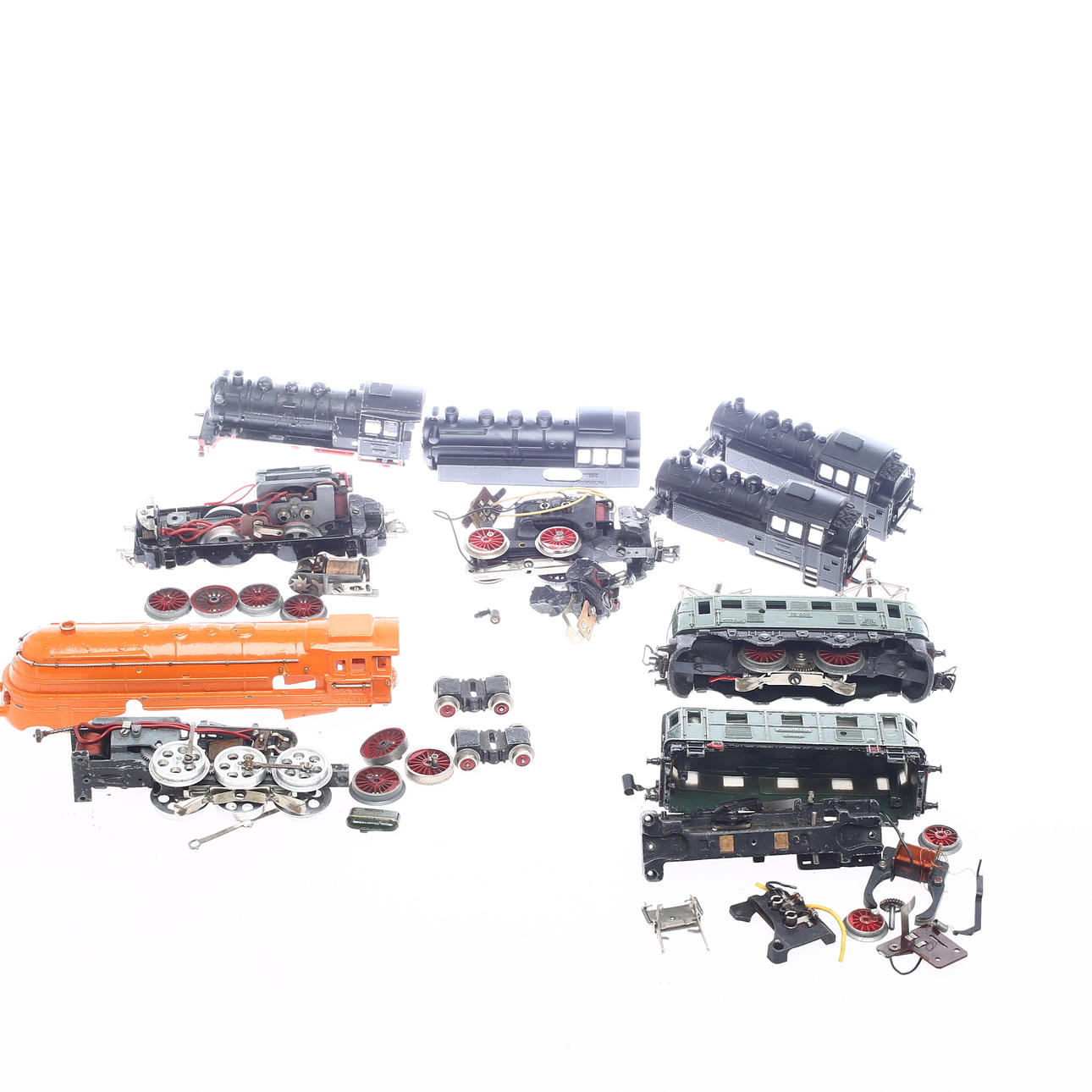 MÄRKLIN som reservdelar bland andra RSM 800, SK 800, ES 800.