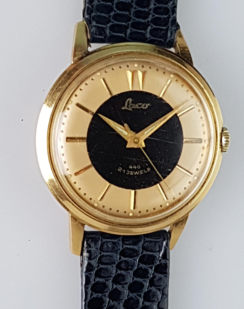--MEN'S WRISTWATCH LACO.