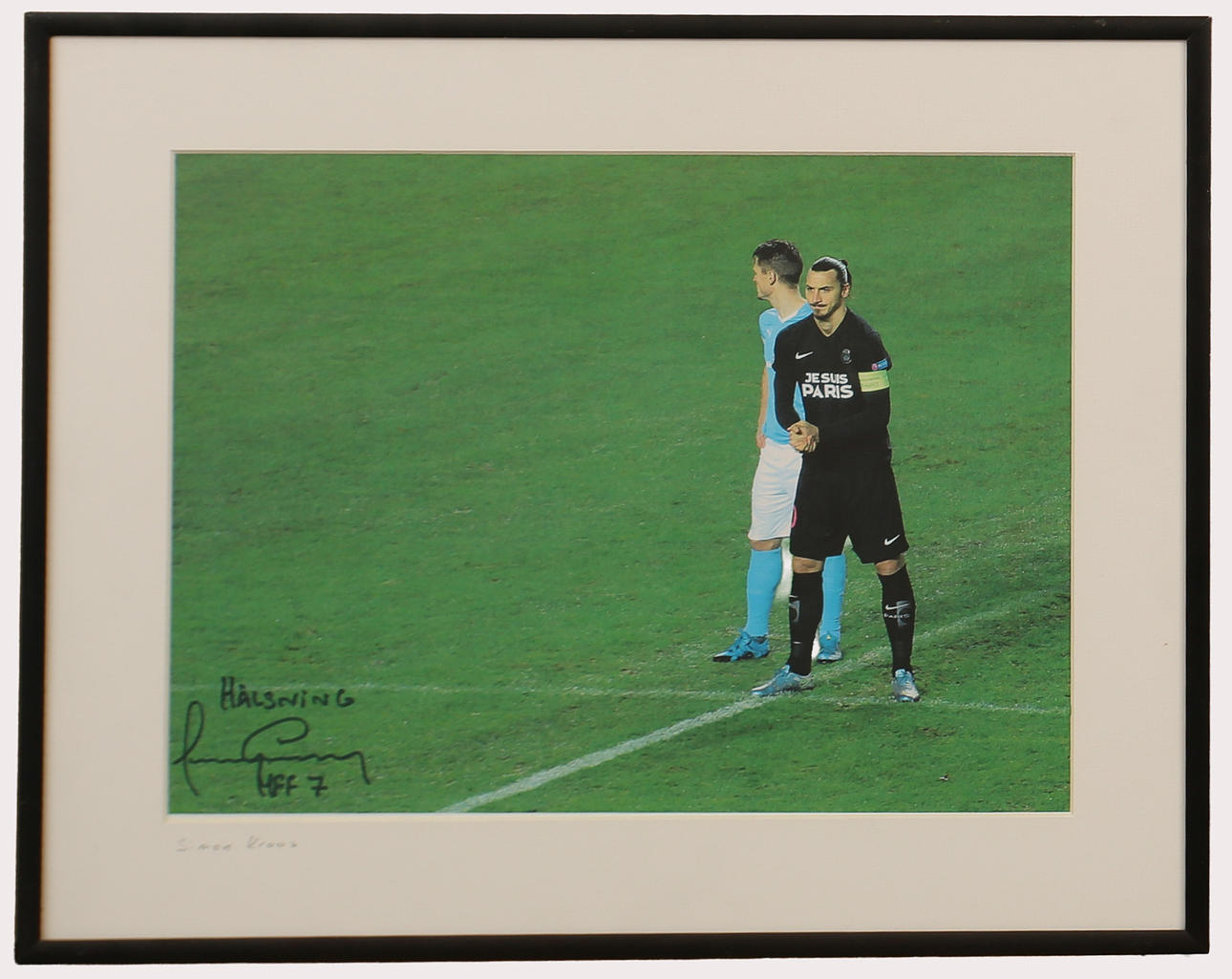ZLATAN IBRAHIMOVIC och MARKUS ROSENBERG. Tryck, Champions League 2013, signerat Simon Kroon.