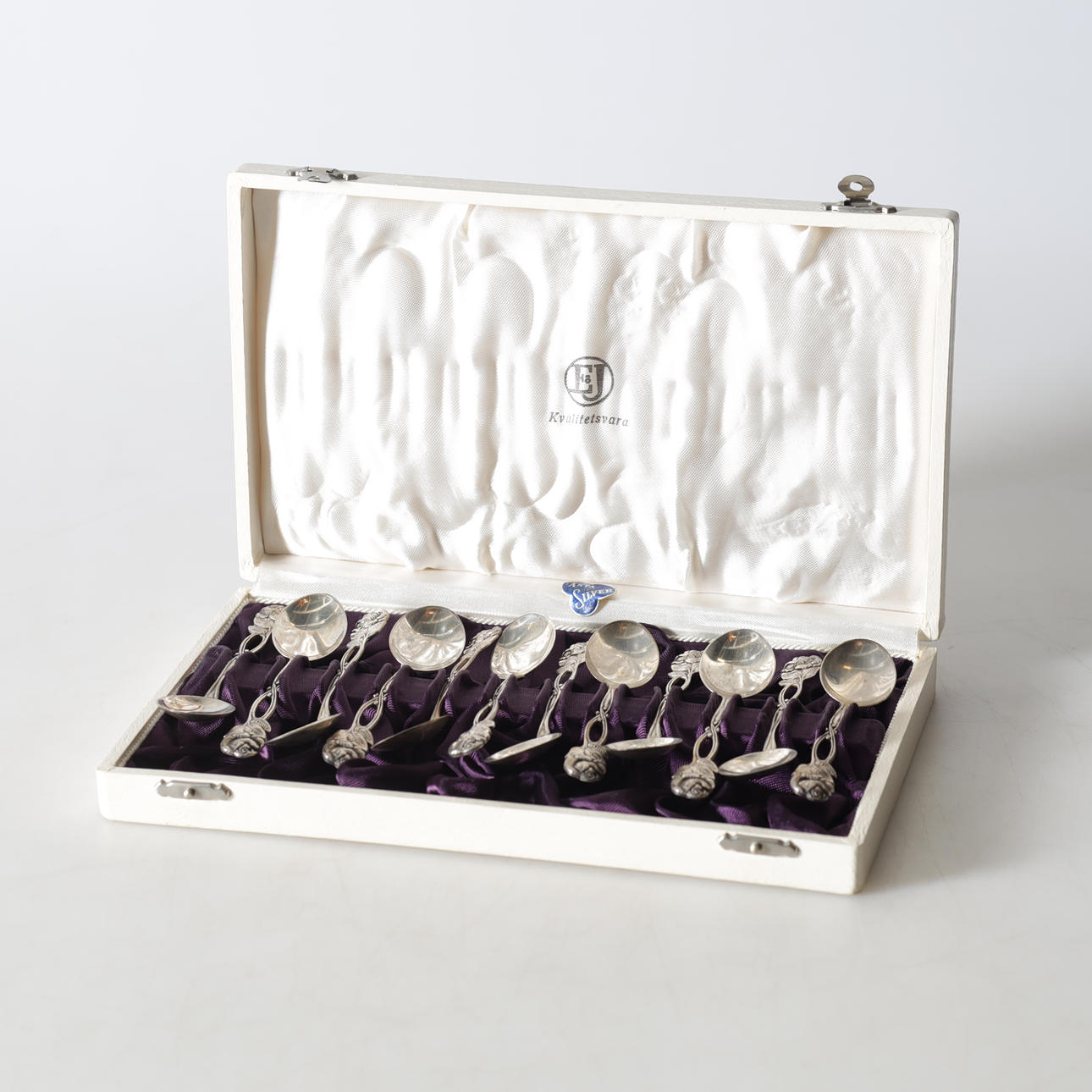 TESKEDAR, 12 st, silver. Totalvikt ca 129,1 gram.