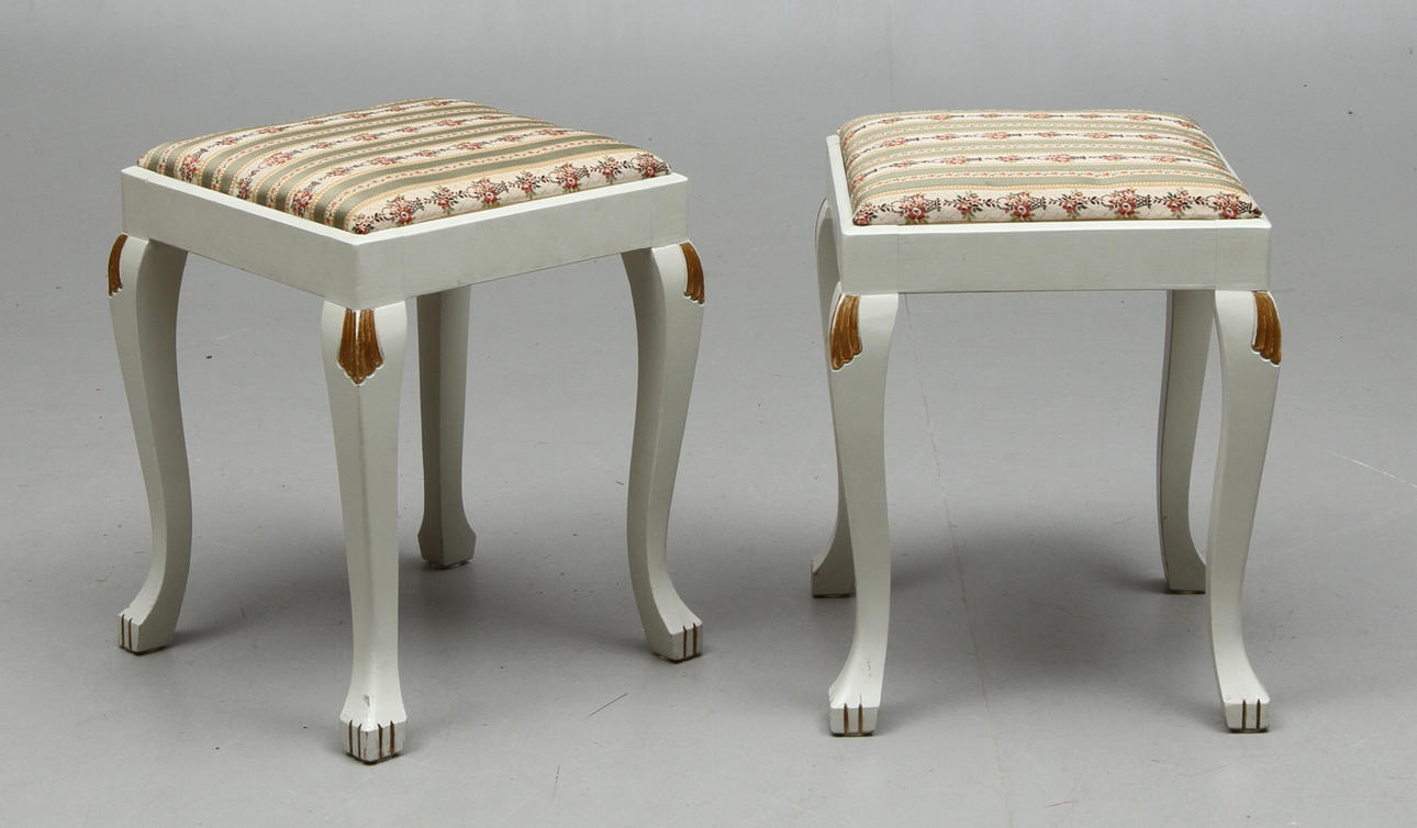 TABURETTER, ett par, 1900-tal.