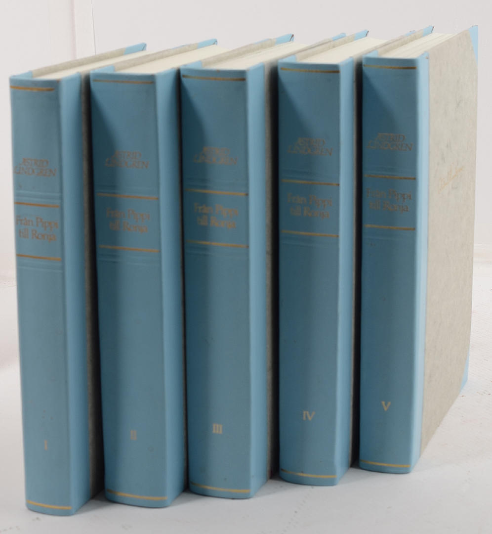 LINDGREN, ASTRID. FRÅN PIPPI TILL RONJA. Valda skrifter I-V.