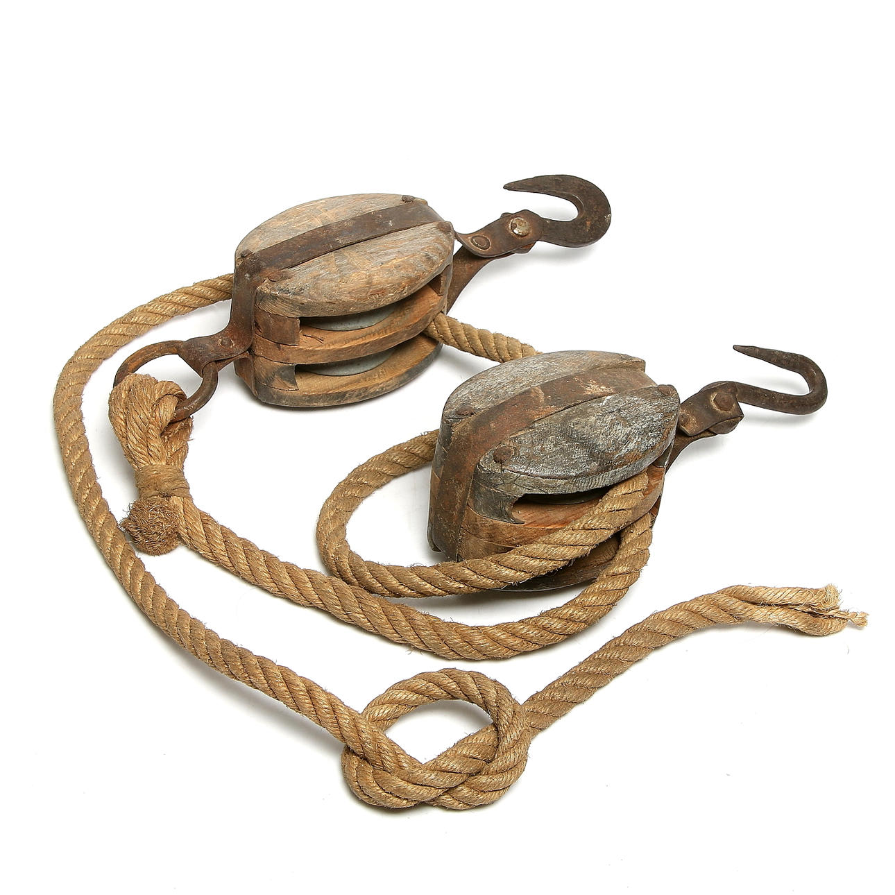 TALJOR, ett par, trä och smide, allmoge,1800-tal.