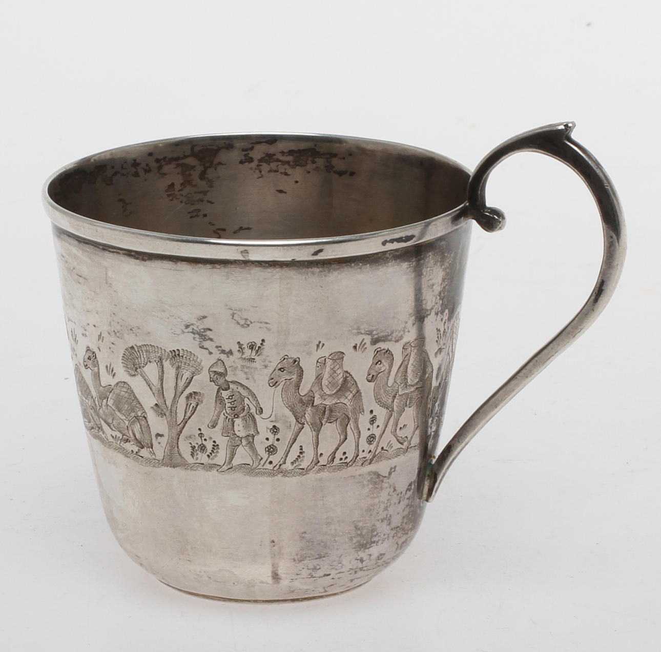 KOPP, silver, troligen persisk. Vikt ca 106 gram.