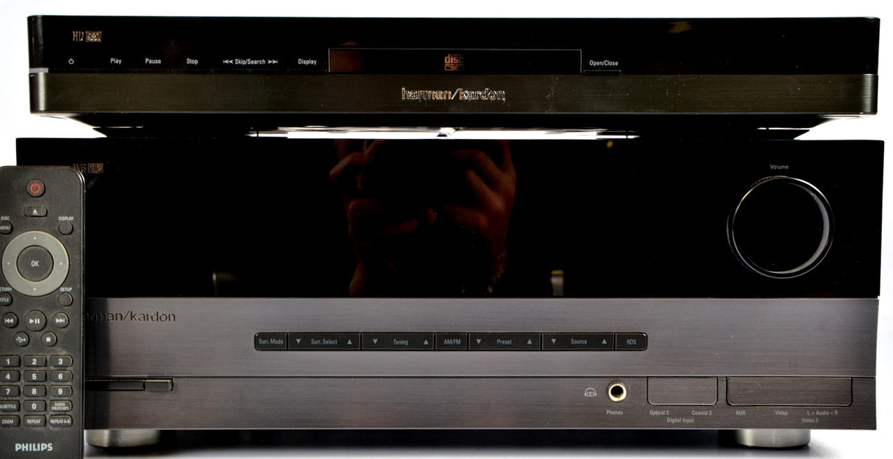 RECIEVER, samt Cd- spelare, Harman/Kardon.