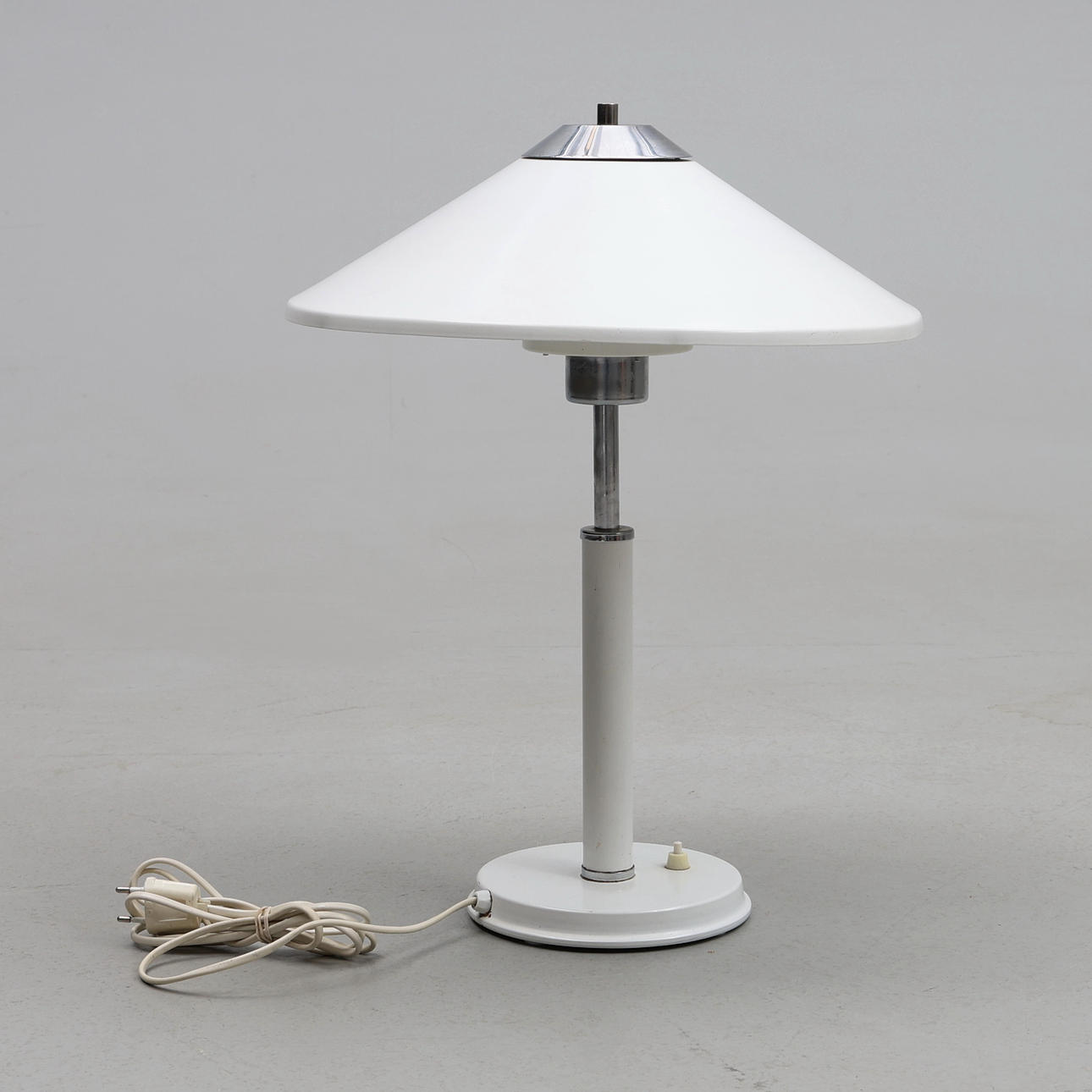 BORDSLAMPA, design, 1900-talets andra hälft.