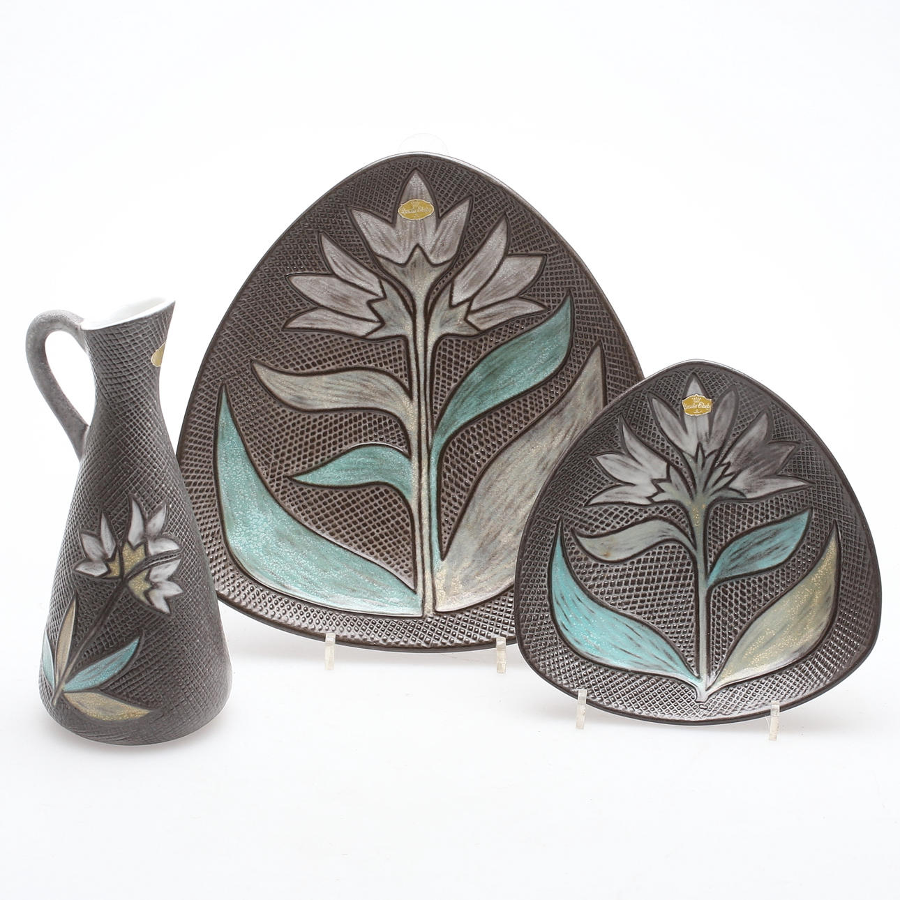 KERAMIKDELAR, 3 delar, Mari Simmulson, Upsala Ekeby, 1900-tal.