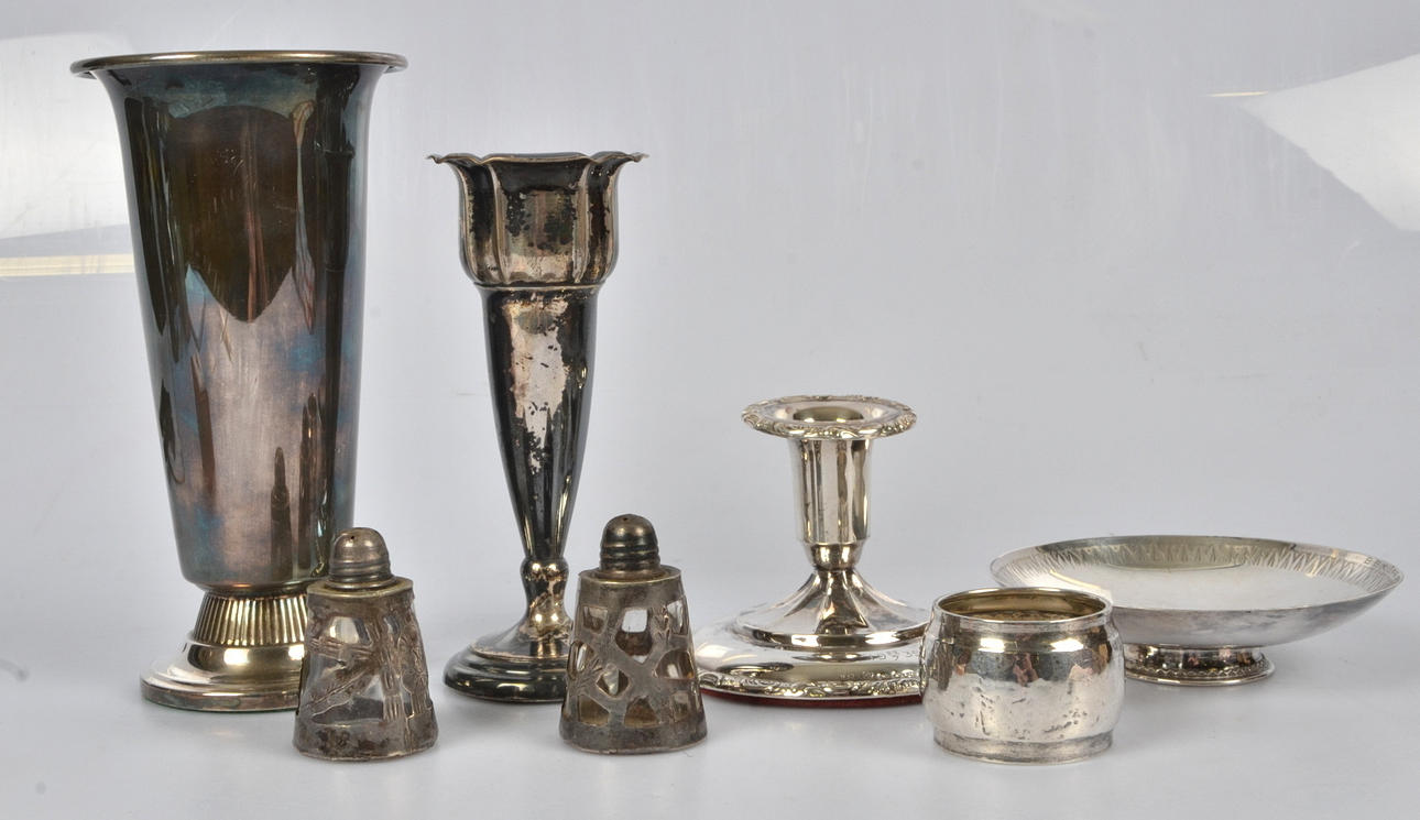 SILVERFÖREMÅL, 6 delar, total vikt 549,5 gram.