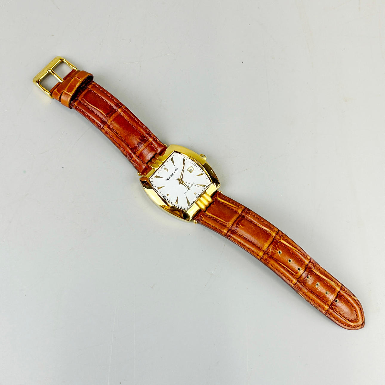 ARMBANDSUR, DIAMOND & CO.