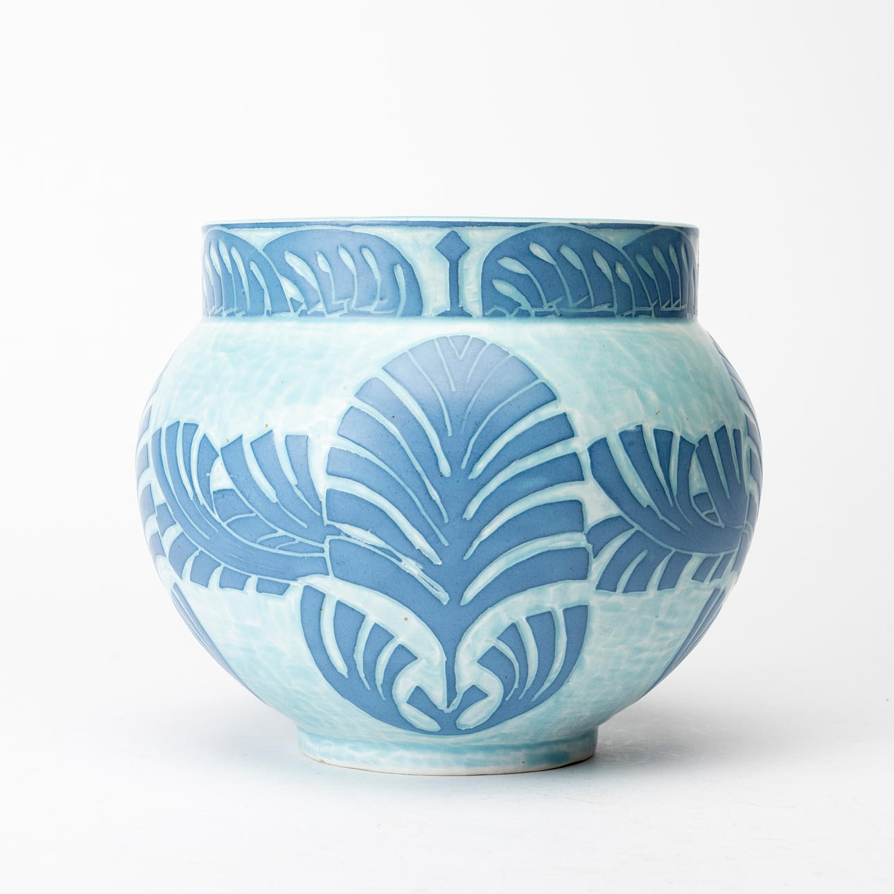 ELSA ENGESTRÖM. VASE, signed, Gustavsberg, dated 1914.