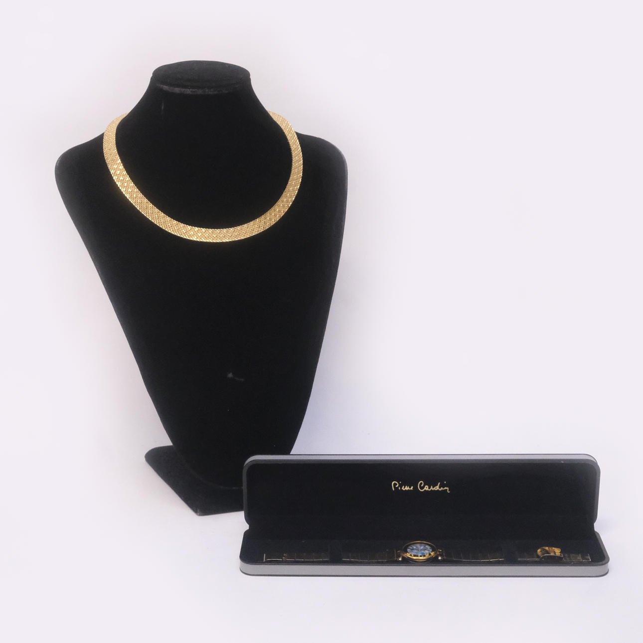 COLLIER, MONET SAMT ARMBANDSUR, PIERRE CARDIN.
