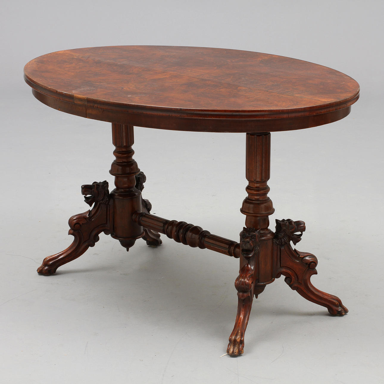 SALONGSBORD, 1800-tal.