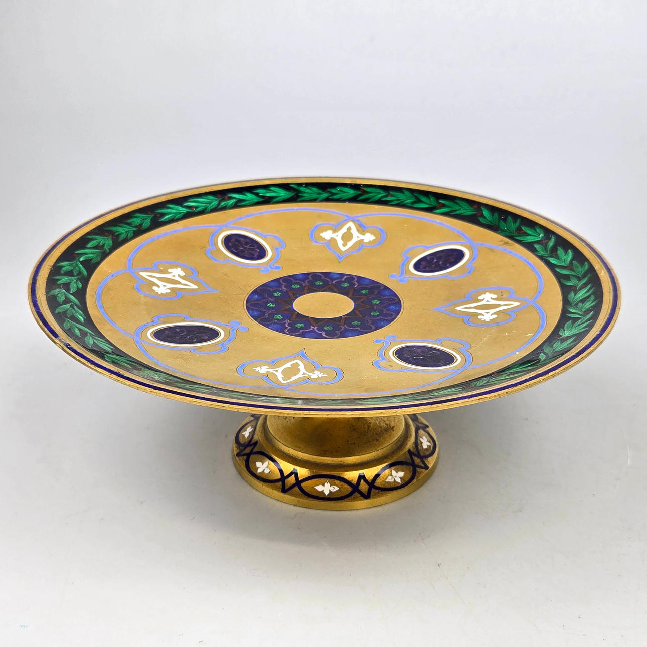 TAZZA I CHAMPLEVÉ-EMALJ, 1800-TAL.
