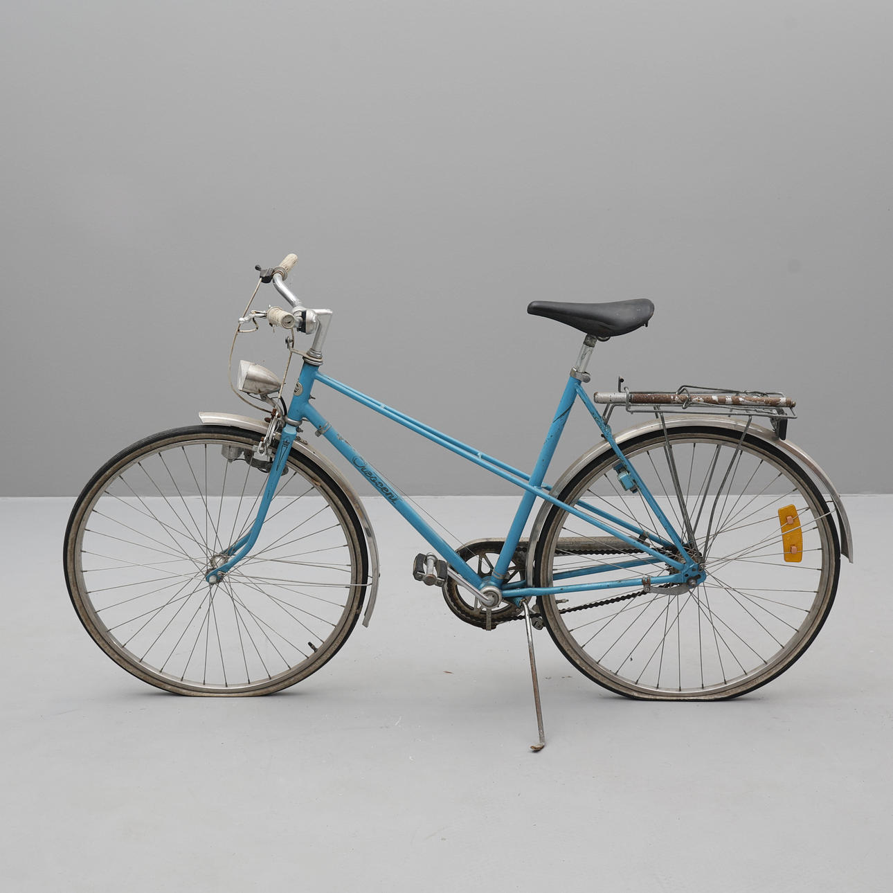 CYKEL, dam-modell, Crecent.