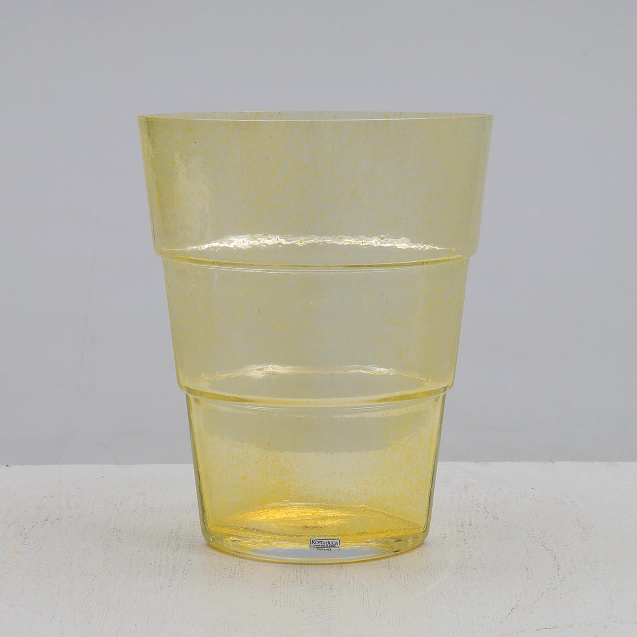 ANN WÅHLSTRÖM. Vas, glas, "Mezzo", Kosta Boda, signerad.