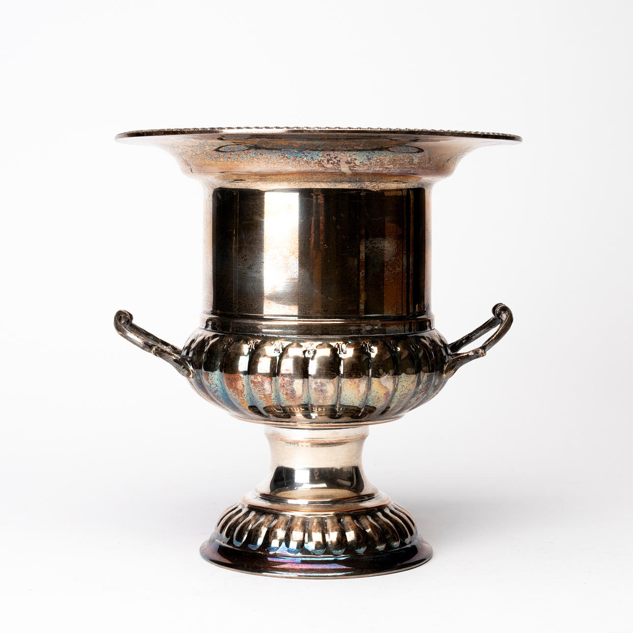 CHAMPAGNEKYLARE, silver på koppar, 1900-talets första hälft.