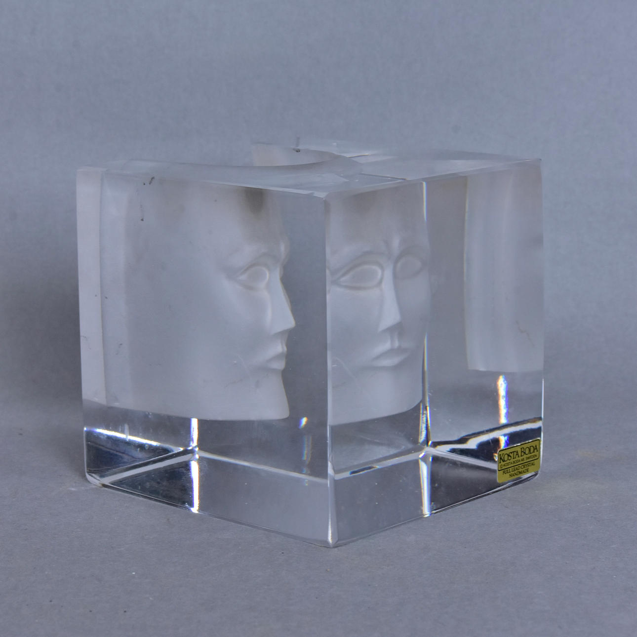 BERTIL VALLIEN. Skulptur, glas, Kosta.