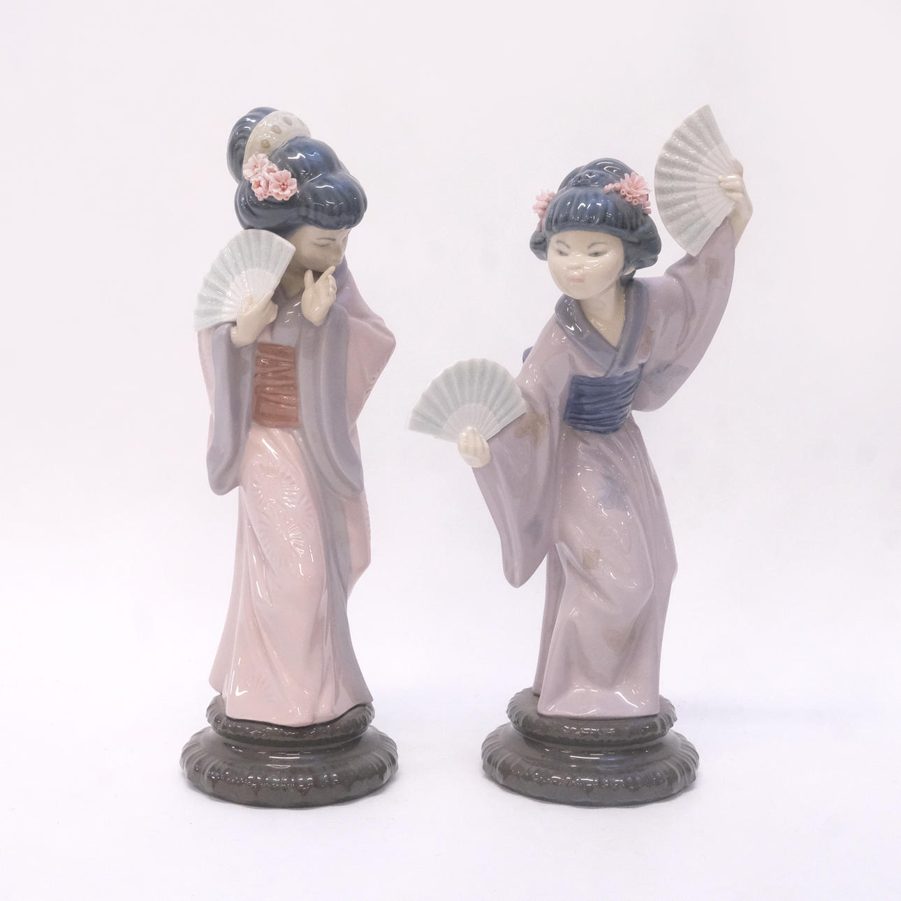 LLADRO, TVÅ FIGURINER.