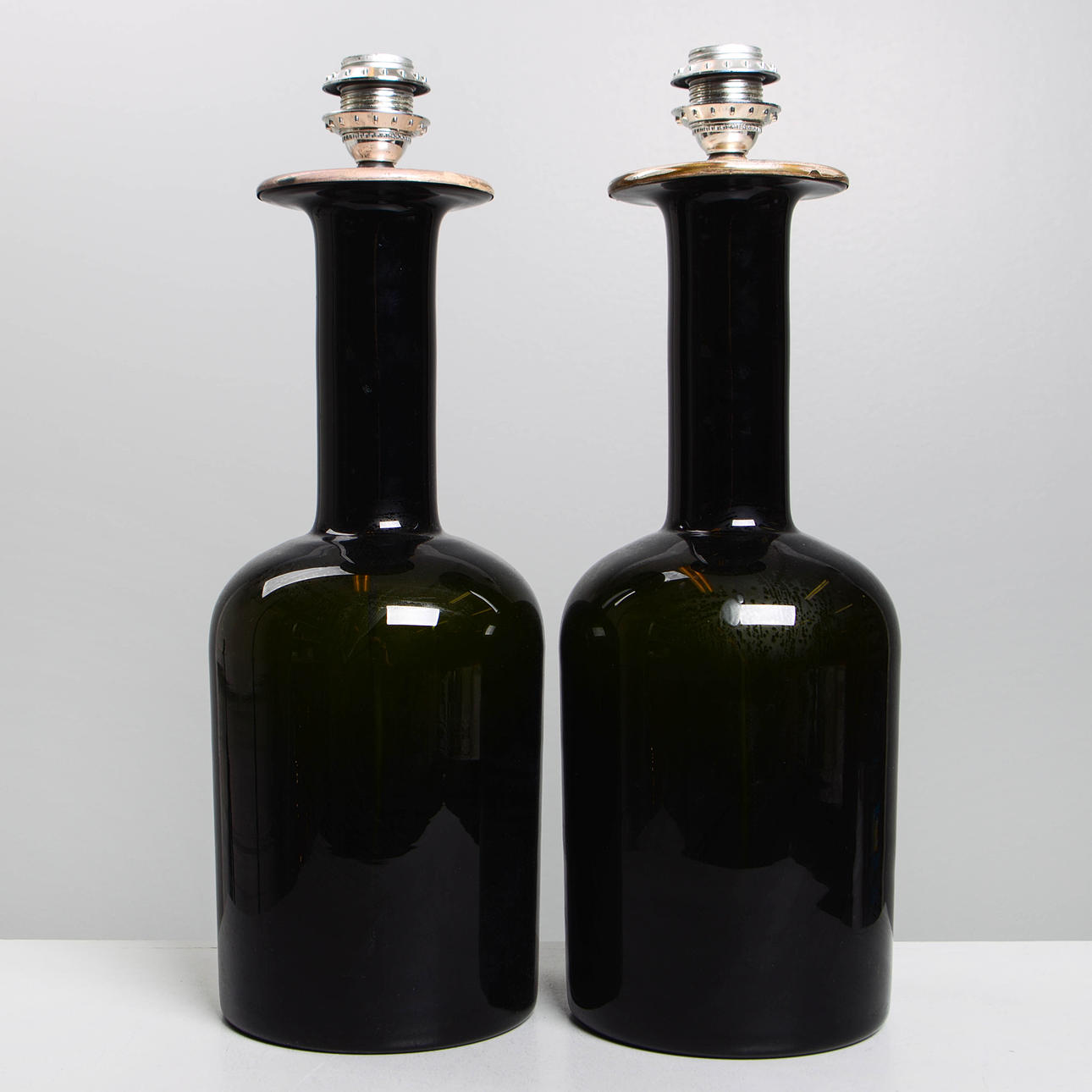 OTTO BAUER. Table lamps, 2 pcs, glass, Holmegaard, Denmark.