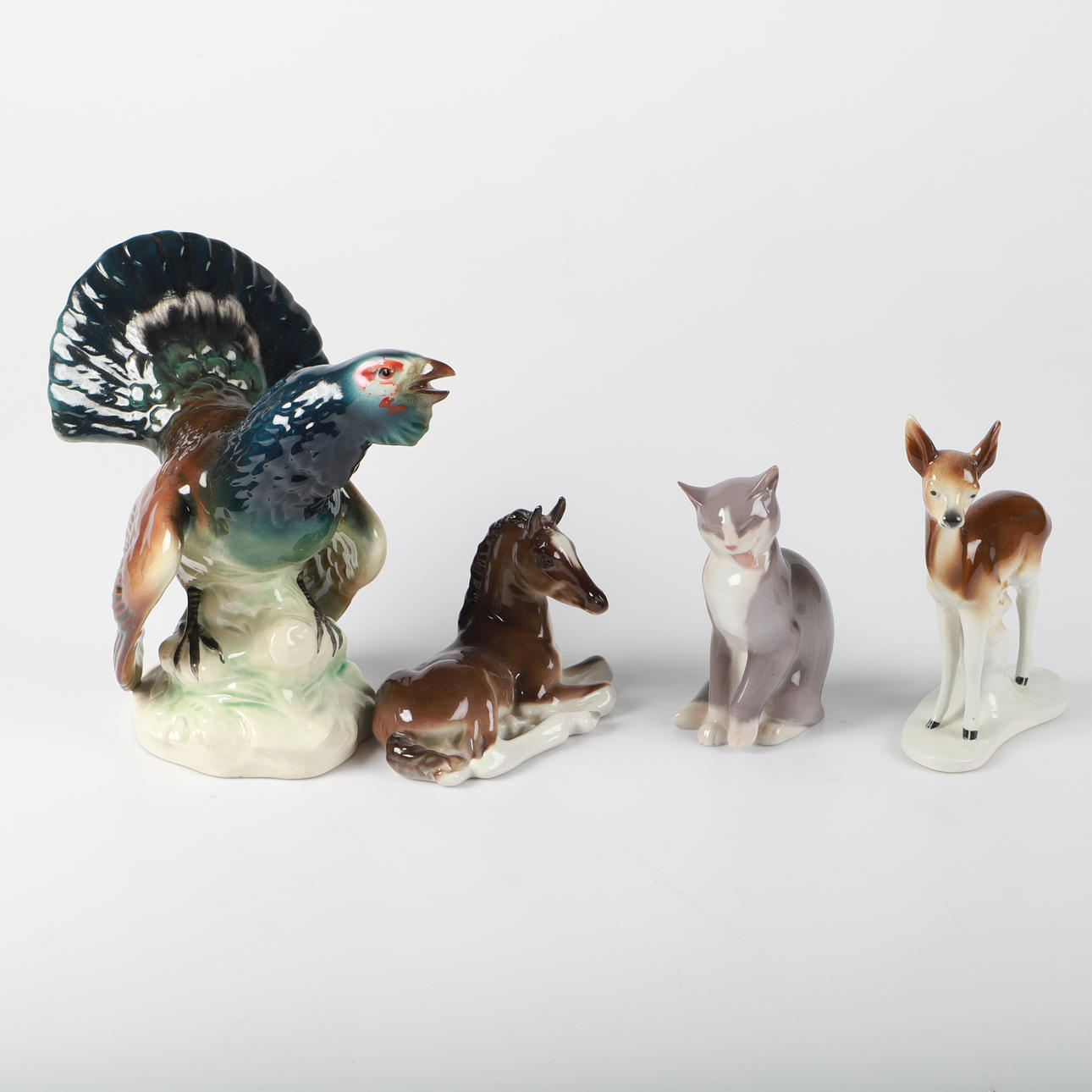 FIGURINER, 4 stycken, porslin, Bing & Gröndahl, Ryssland samt Tyskland.