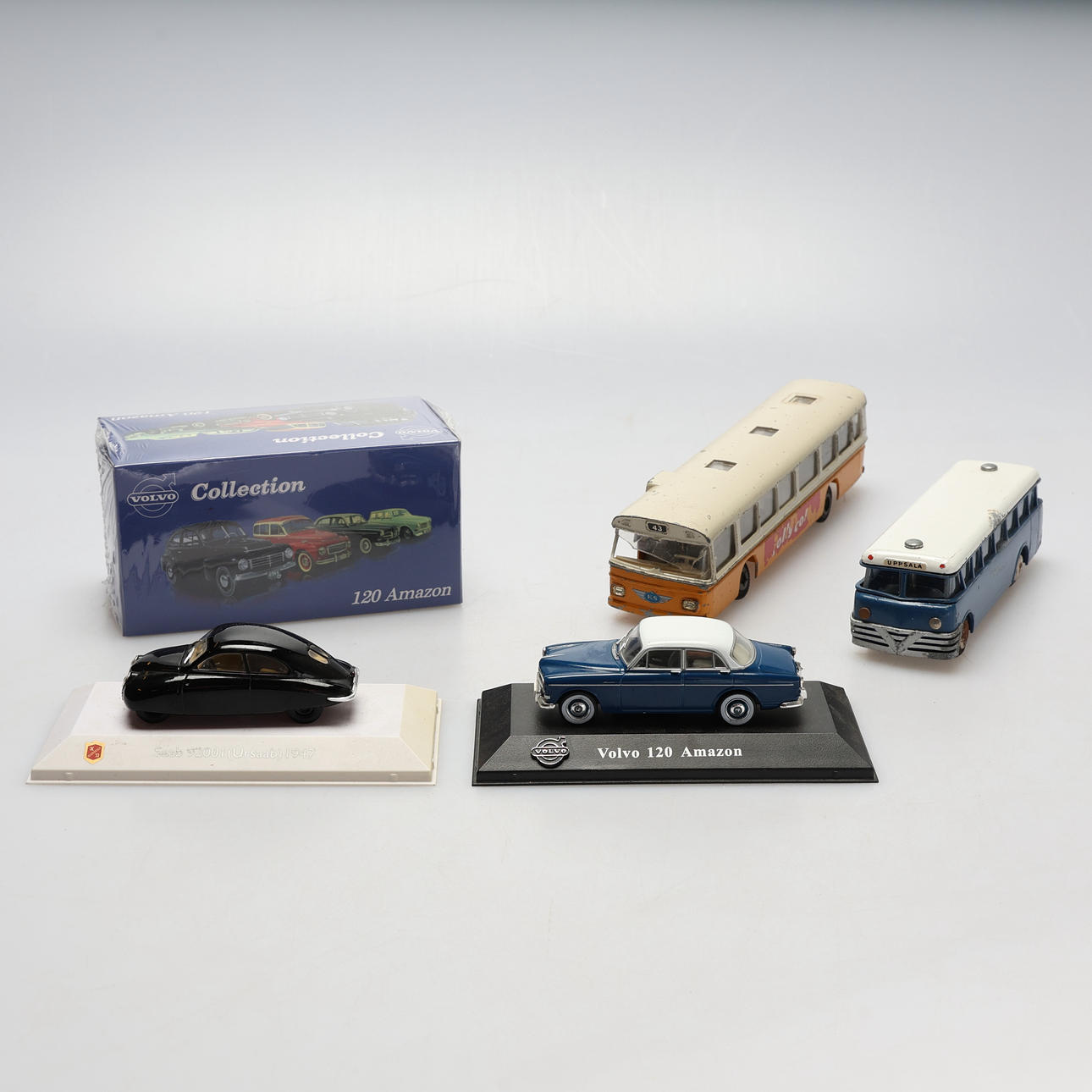 MODELLBILAR, 5 st, blandade modeller, Tekno, Volvo Amazon och Saab.