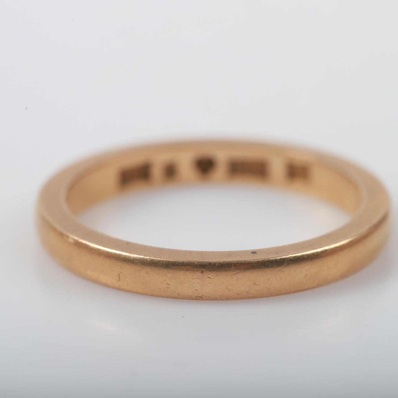ALLIANSRING, 18 K guld.