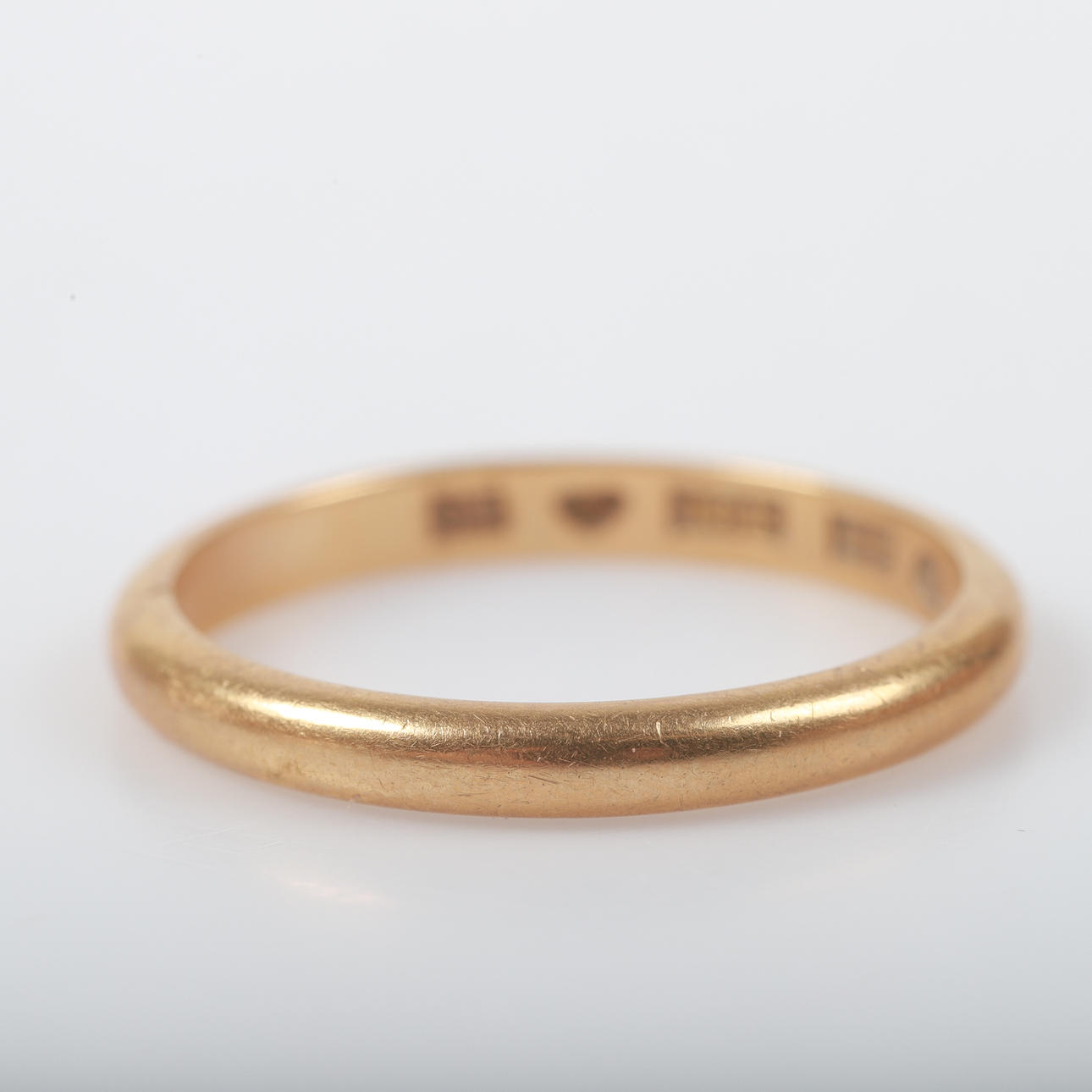 ALLIANSRING, 18 K guld.
