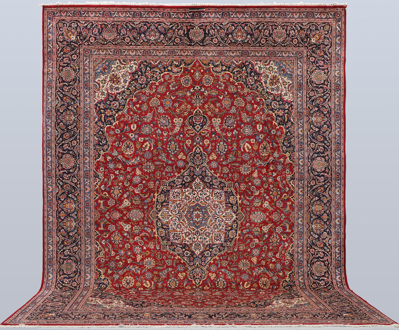 MATTA. Keshan extra fine signerad, 435 x 318 cm.