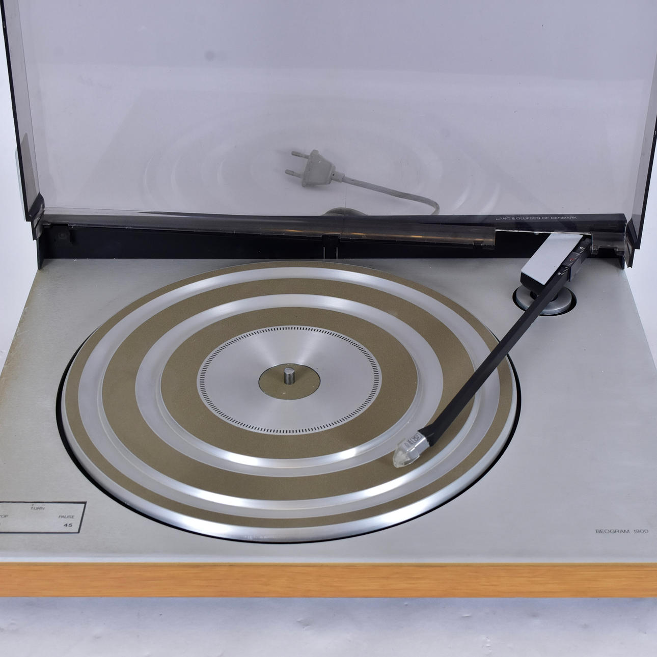 SKIVSPELARE, Bang&Olufsen, Beogram 1900.