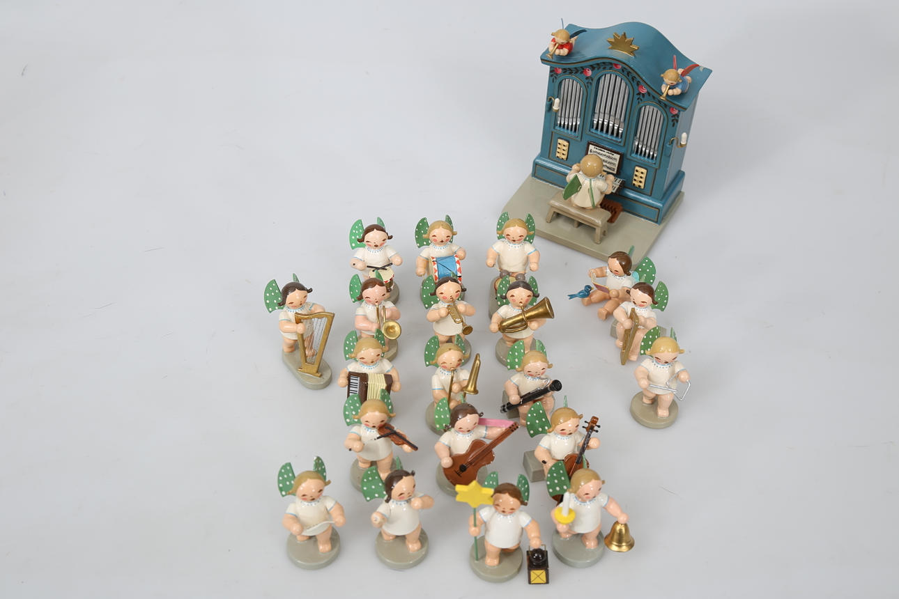 ERZGEBIRGE, Engleorkester, træ, 20 dele, Tyskland.