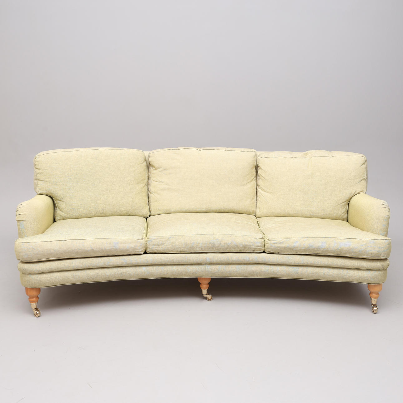 ARNE NORELL. SOFFA, "JULIA", SVÄNGD HOWARD-MODELL.