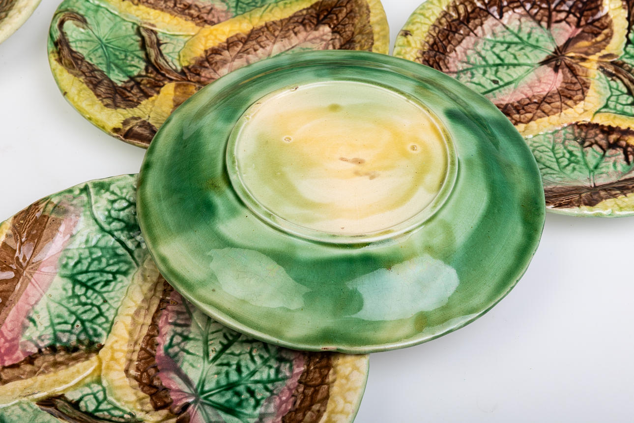 A LEAF MOULDED POTTERY DESSERT SET. Ceramics & Porcelain - European ...