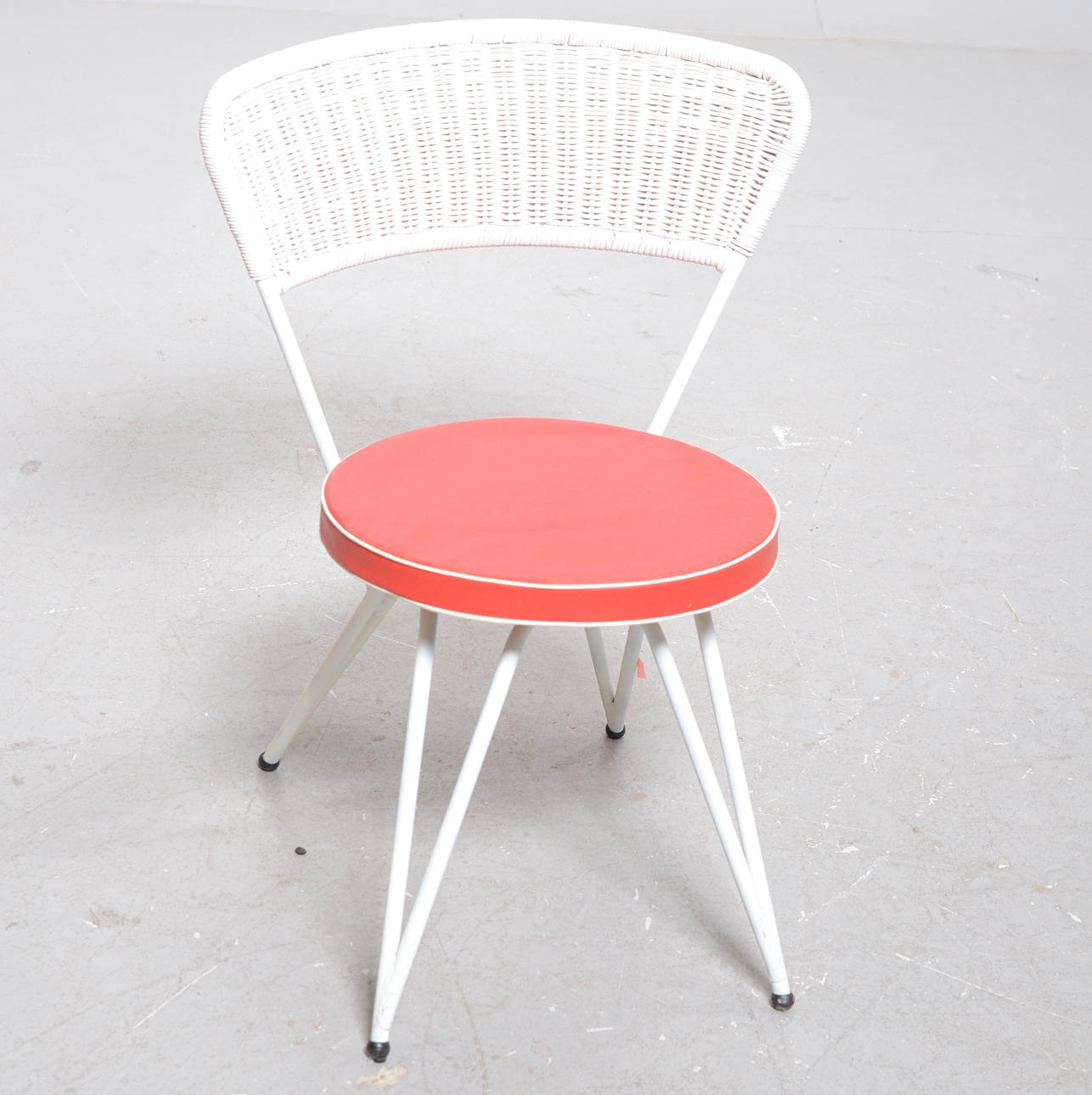 TUOLI, RETRO 1950/60-luku.