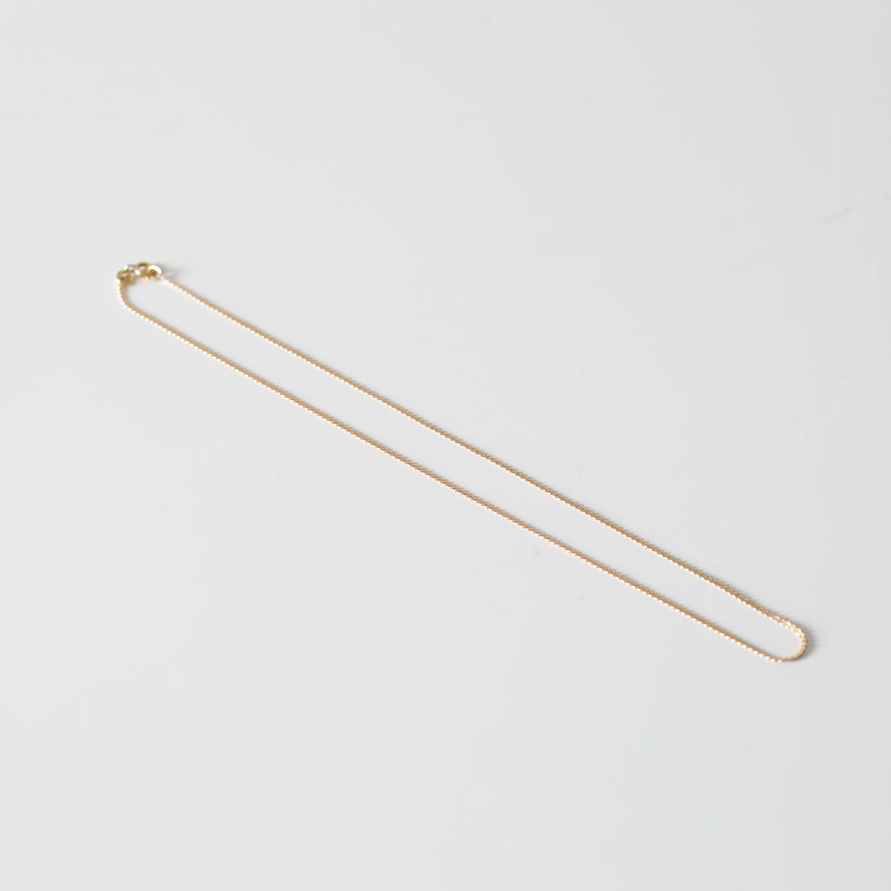 COLLIER, 14K guld. Totalvikt ca 2 gram.