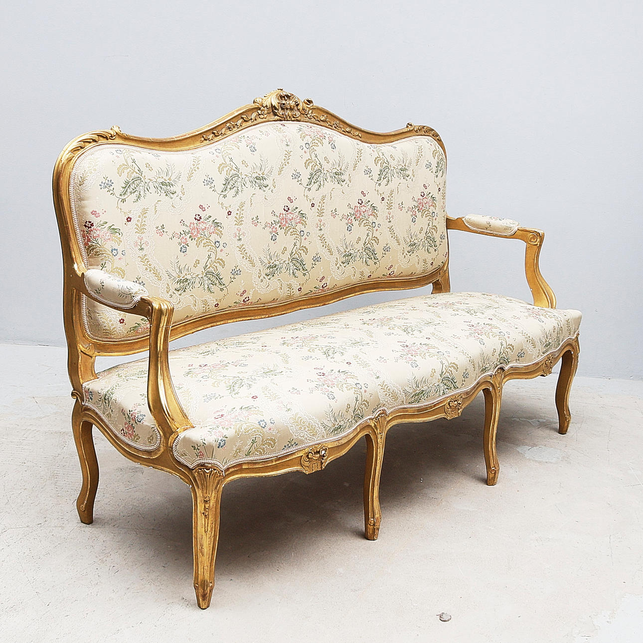 SOFFA, Rokokostil.