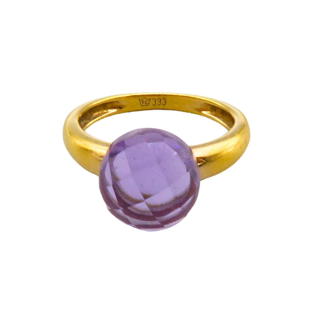 333 GOLD RING WITH AMETHYST.