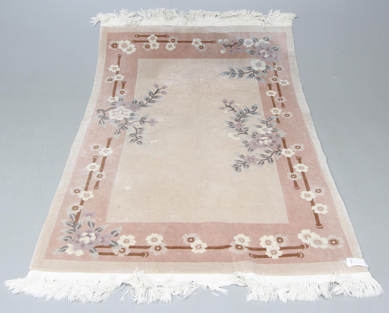 MATTA , Kina, 135X195 cm.