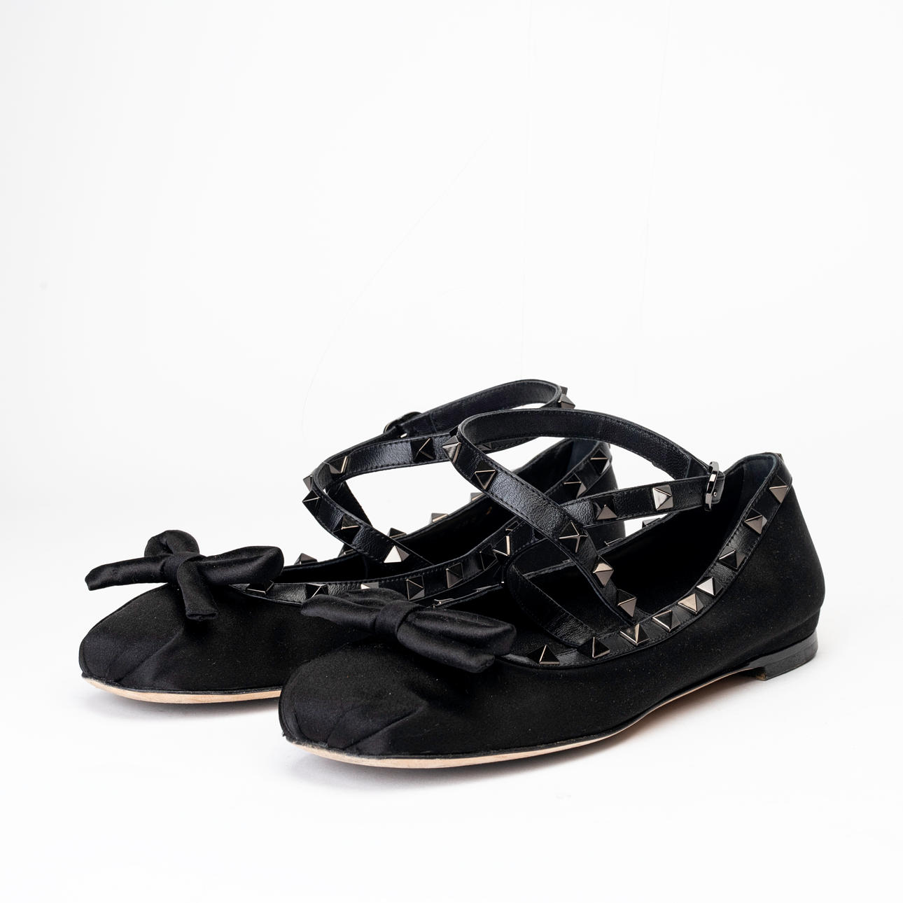 VALENTINO. Ballerinaskor, "Rockstud Ballerina", storlek 36.