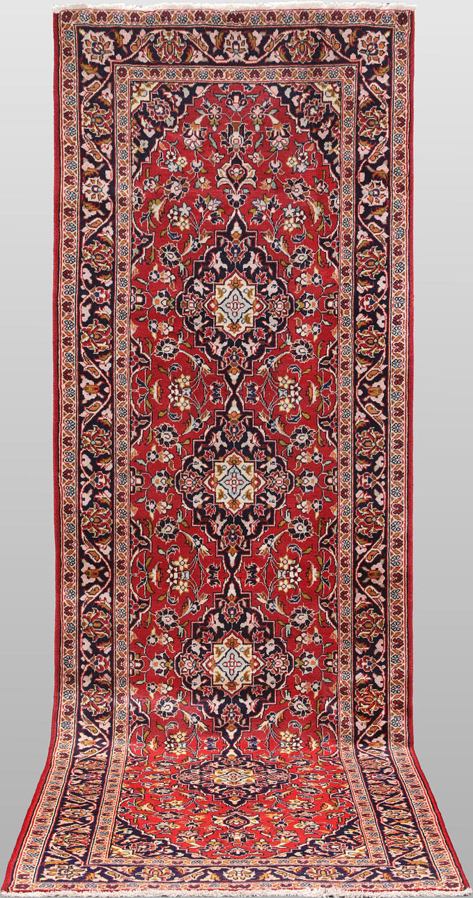 MATTA, "Keshan", galleri, 313 x 103 cm.