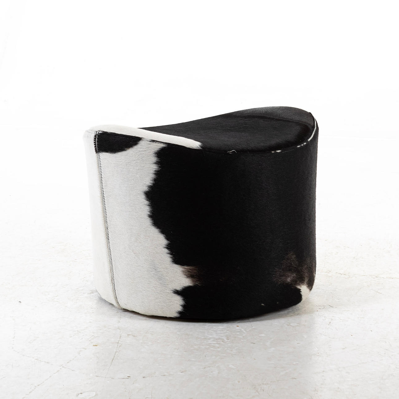 NIELS GAMMELGAARD. Snurrpall, kohud, "Stockholm", Ikea 2006.