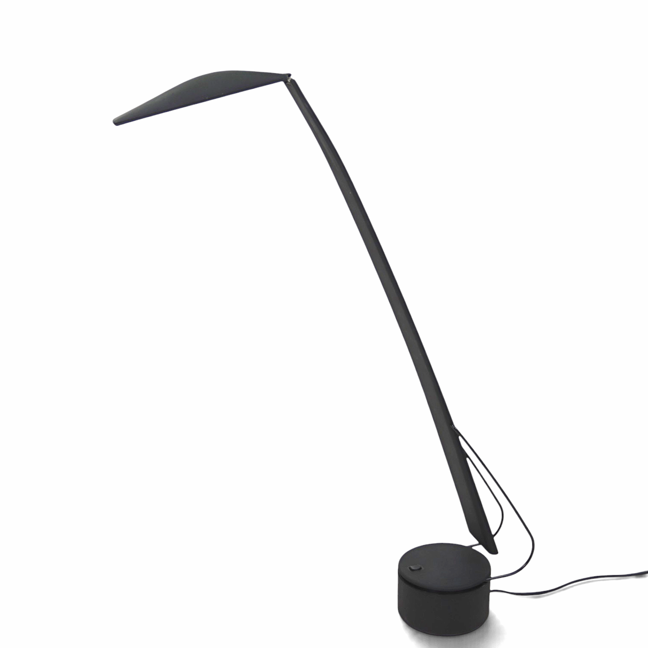 MARIO BARBAGLIA & MARCO COLOMBO. Bordslampa, "Dove", en ljuspunkt, Paf Studio Milano, Italien.
